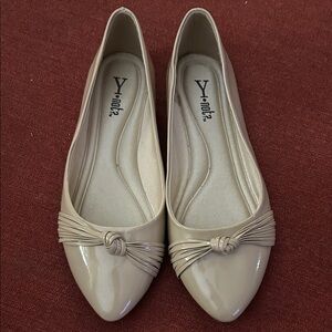 Women's Beige Loafers